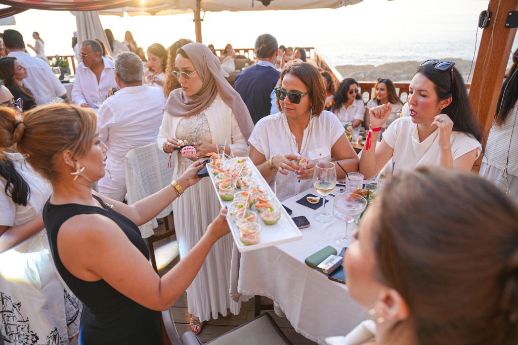 Reportage photo d’un événement en bord de mer — photographe événementiel Marrakech