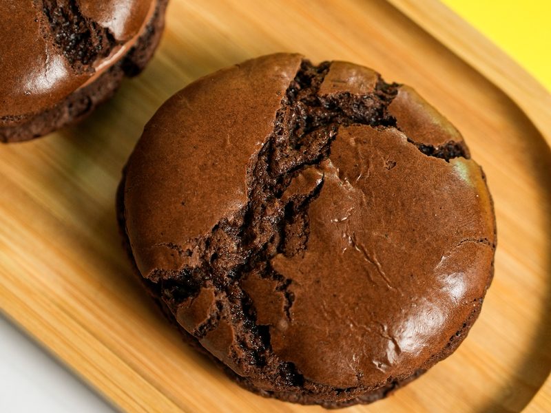 Photographe produit à Casablanca — cookie au chocolat en gros plan