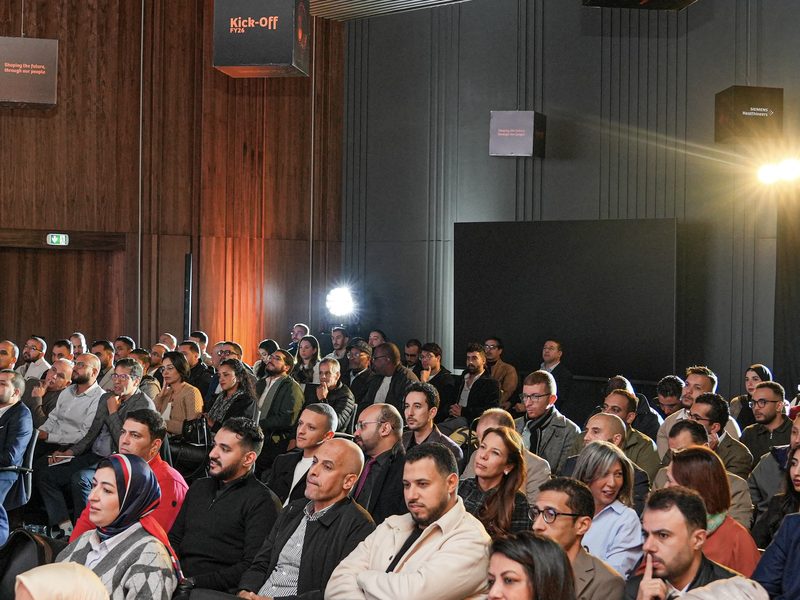 Corporate video in Morocco — Full room at a convention