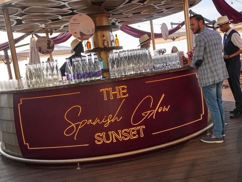 Vidéo publicitaire au Maroc — bar événementiel The Spanish Glow Sunset